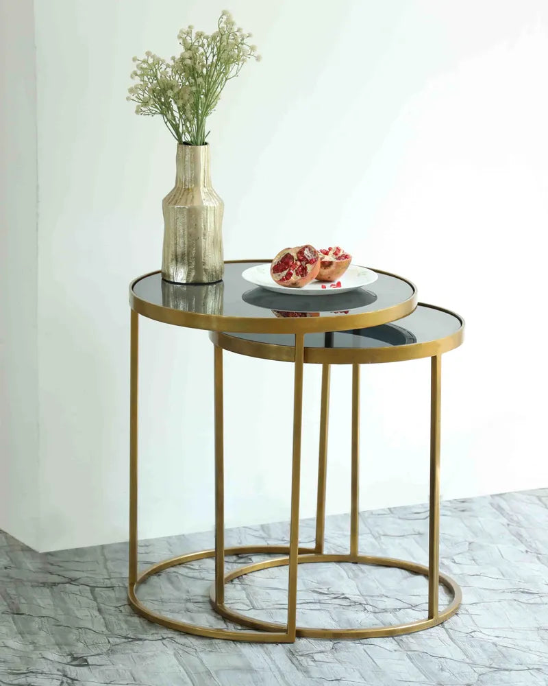 Nova Nesting Table S/2