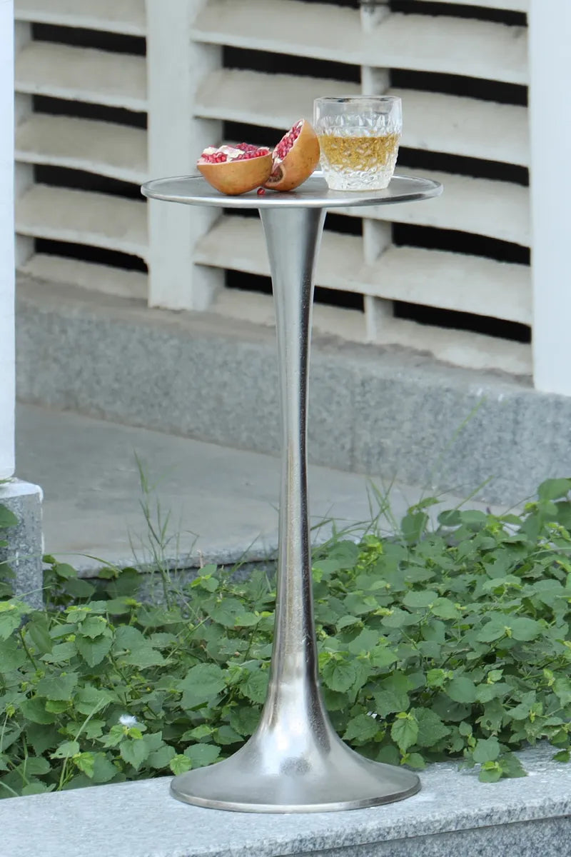 Demeter Drink Table