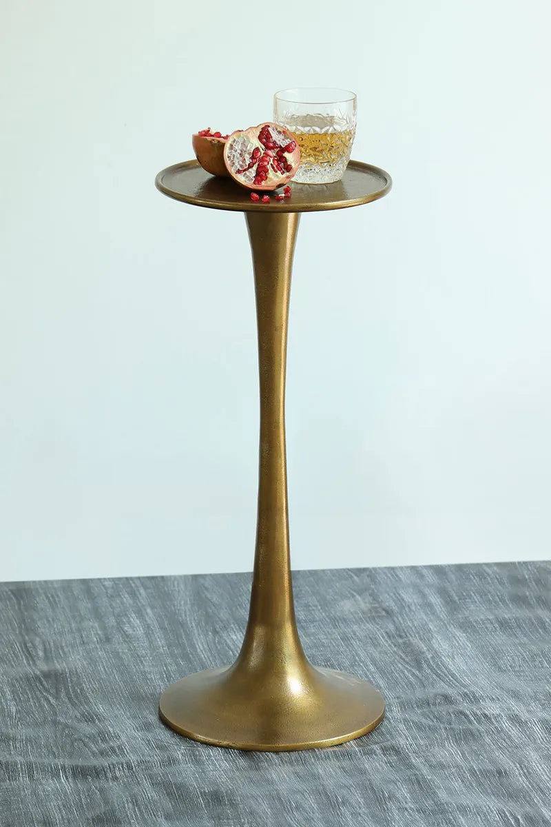 Damia Drink Table