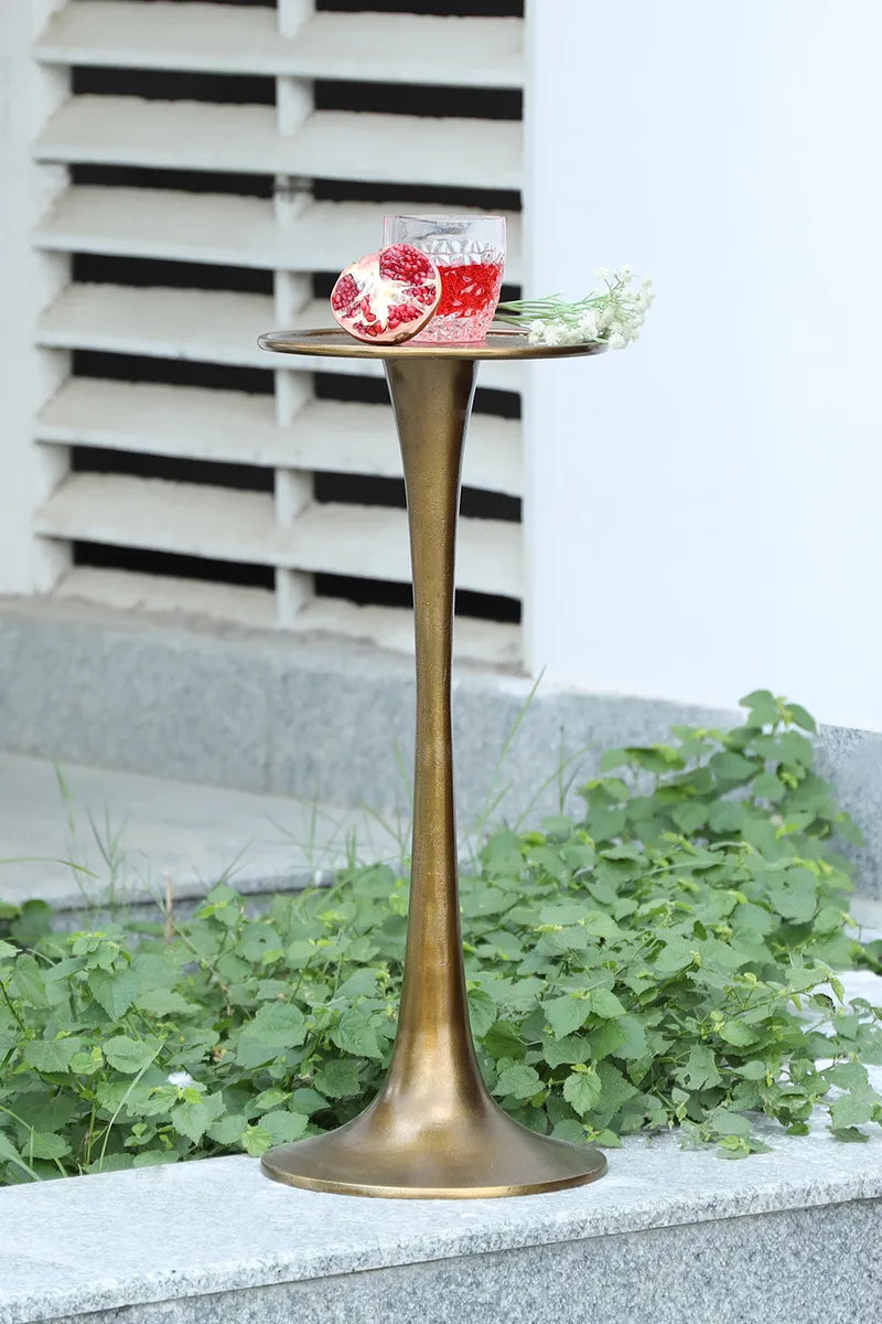 Damia Drink Table