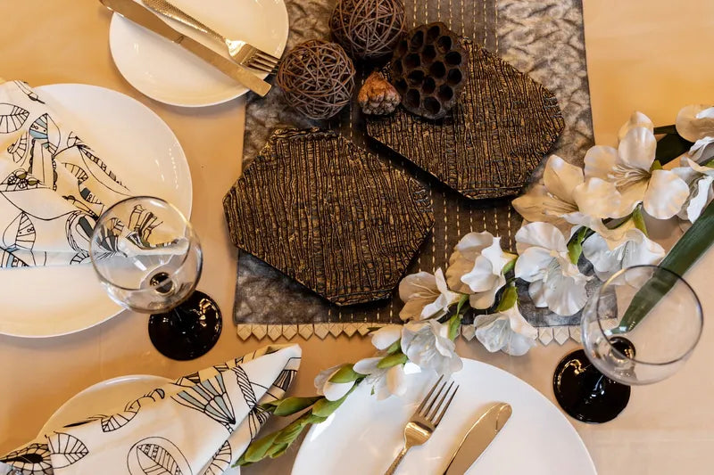 Cattail Black Nickel Trivet