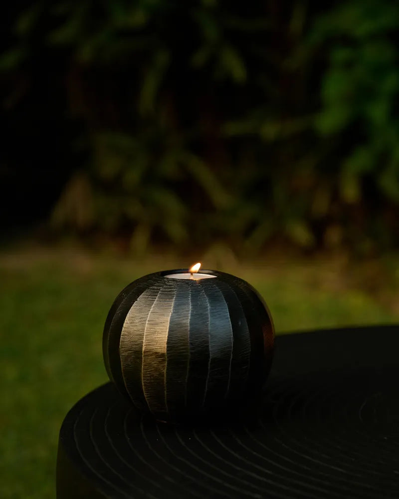 Stūmah Tea-Light Holder