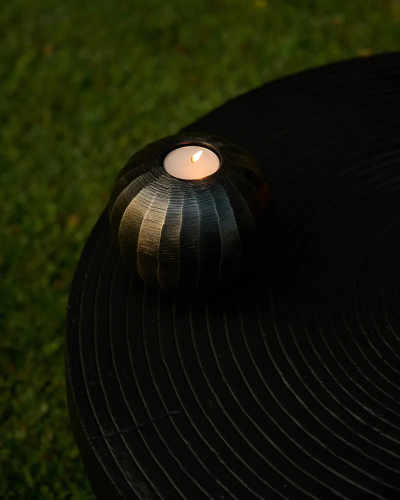 Stūmah Tea-Light Holder