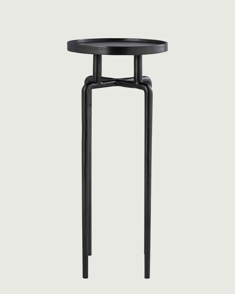 Tyson Drink Table
