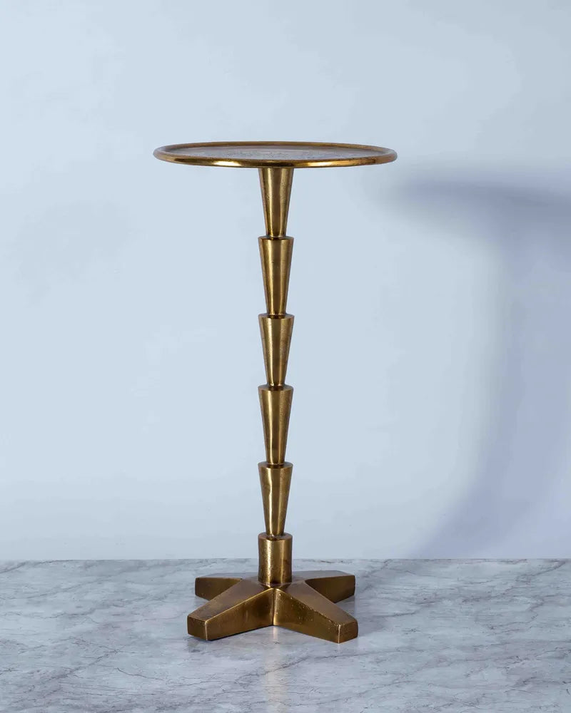 Vega Drink Table