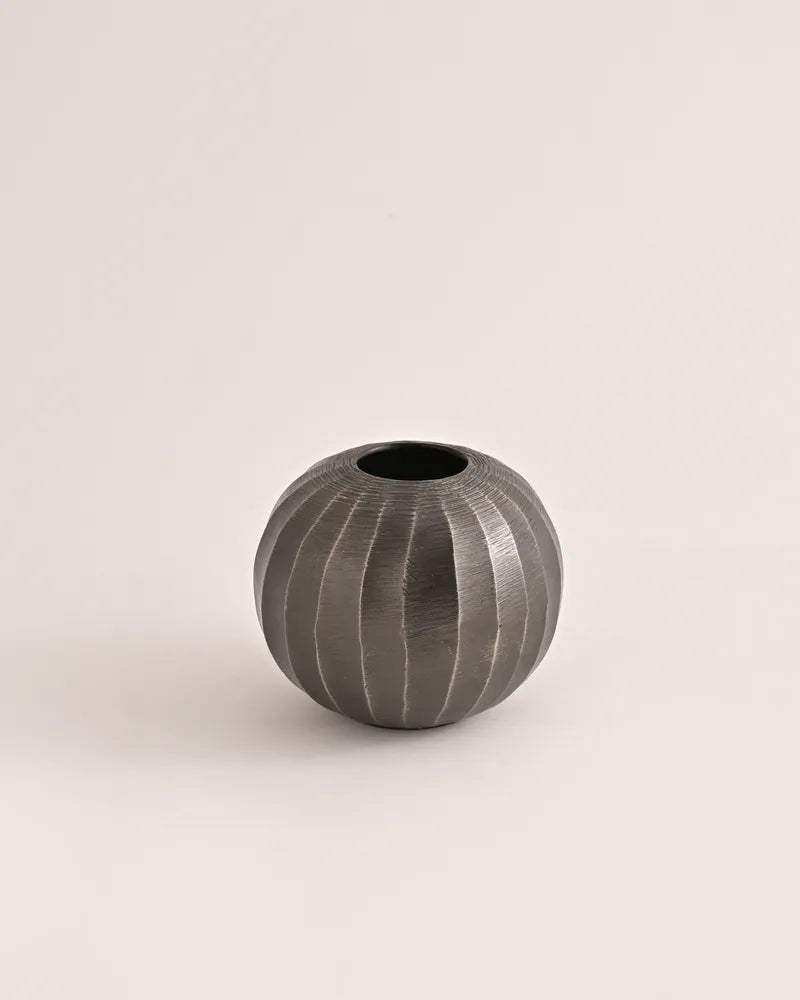 Stūmah Tea-Light Holder