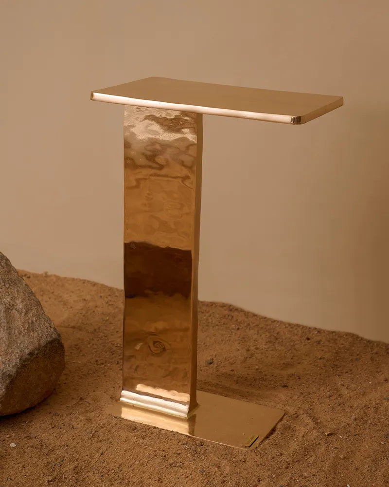 Saral Side Table
